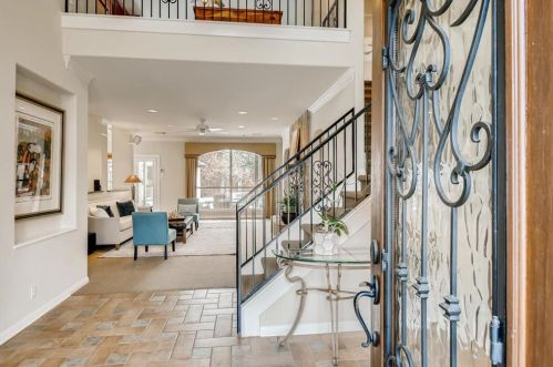 9904 Charthouse Cv, Austin TX  78730-3566 exterior