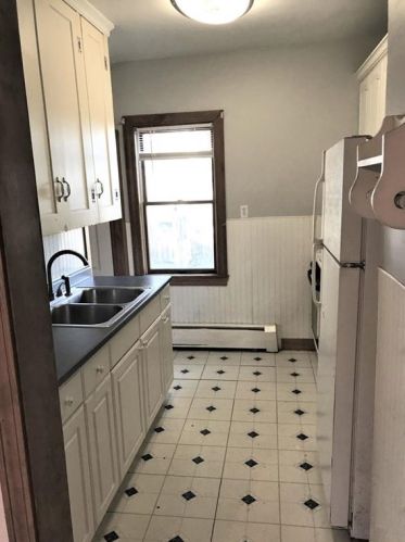 21 John St, Providence, RI 02904-4704