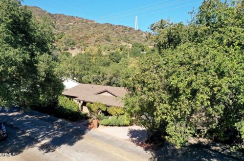 333 Mesa Lila Rd, Glendale, CA 91208-1036