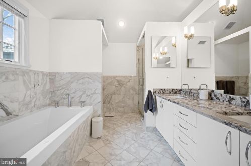 69 Laurel Rd, Princeton NJ 08540-2708 exterior