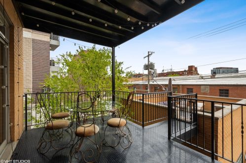 1425 Grand Ave, Chicago IL  60642-6332 exterior