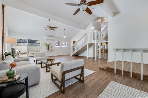 7153 Niumalu Loop, Honolulu HI  96825-1634 exterior
