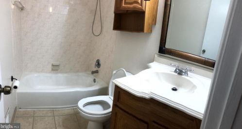 6335 Buffie Ct, Springfield VA  22015-3403 exterior