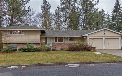 1702 38 Ave, Spokane WA  99203-4124 exterior