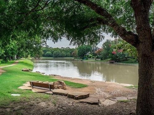 2609 Rockport Cir, Garland TX 75044-2823 exterior