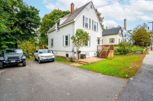 33 Brown St, Westbrook, ME 04092-3503