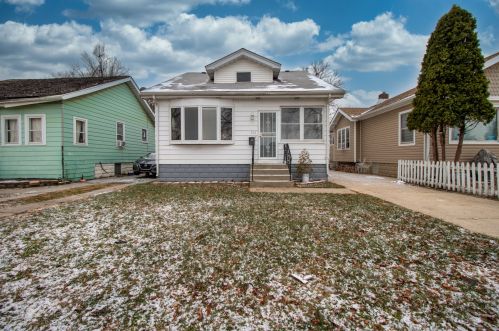 554 Lincoln Ave, Calumet City, IL 60409-3534