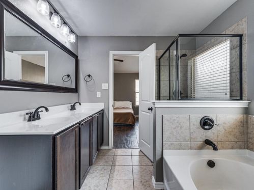 4520 Rockmill Trl, Fort Worth TX  76179-5091 exterior