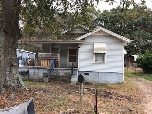 110 Henderson St, Greenville, SC 29611-3623