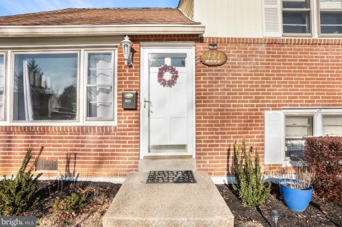 421 Manor Dr, Media, PA 19063-5932