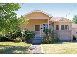 9134 Oak St, Portland OR  97216-2373 exterior