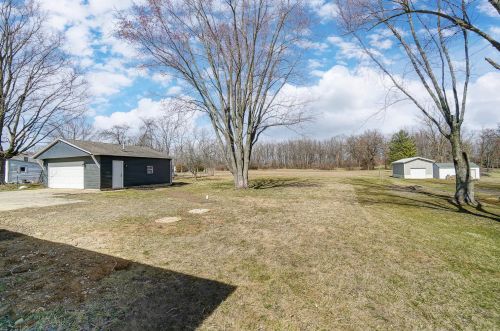 2410 Home Rd, Springfield OH  45503-2523 exterior