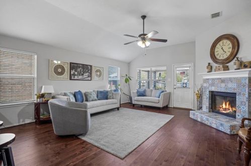 10716 Ambling Trl, Fort Worth TX  76108-6943 exterior