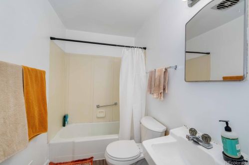 3600 20 Ave, Denver CO 80214-5805 exterior