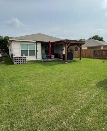 612 Misty Mountain Dr, Fort Worth TX  76140-7532 exterior