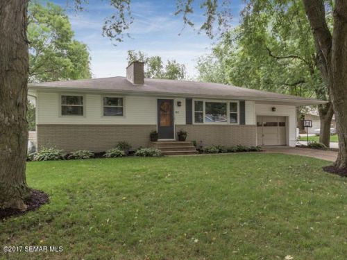 103 9th St, Byron, MN 55920-1417