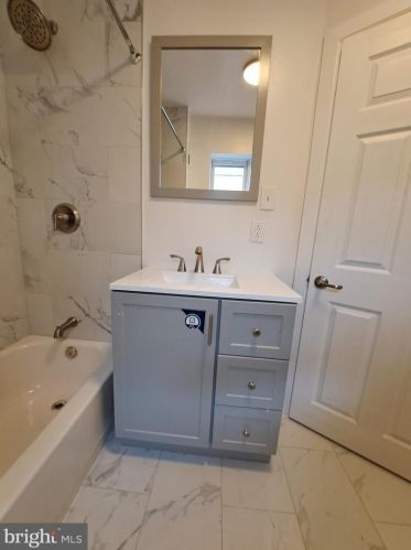 613 Front St, Camden NJ  08102-2129 exterior