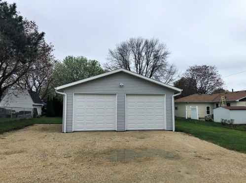 120 1st Ave, Plainview, MN 55964-1408
