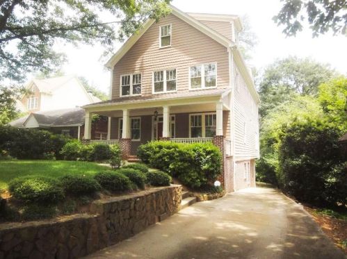 2895 Grandview Ave, Atlanta, GA 30305-3211