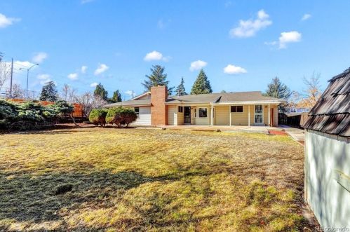 296 Tucson Cir, Denver CO 80012-1327 exterior