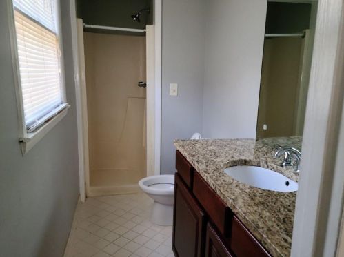 910 Dawn Ct, Conyers GA  30094-2712 exterior
