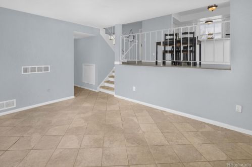 5341 Pagosa Way, Aurora CO  80015-2452 exterior