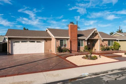 1731 Rialto St, Oxnard, CA 93035-3533