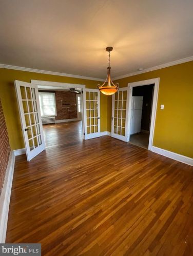 549 Burrowes Ave, Lancaster PA  17602-2120 exterior