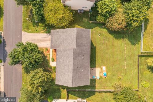 86 Butcher Ct, Shepherdstown WV  25443-4330 exterior