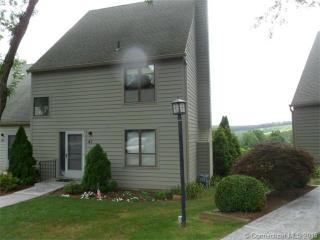 41 Hallmark Hill Dr, Wallingford, CT 06492-3448