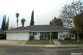 1401 Oakridge Ct, Modesto, CA 95351-4848