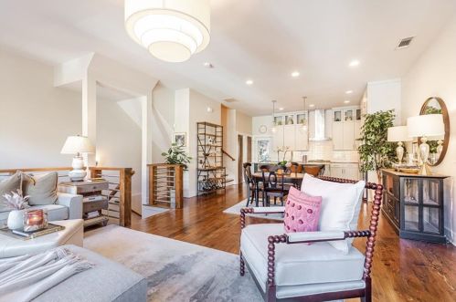 2440 Field Way, Atlanta GA  30319-4094 exterior