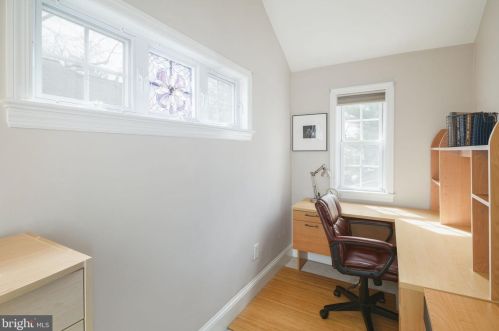 762 Mount Vernon Ave, Tavistock NJ  08033-2817 exterior