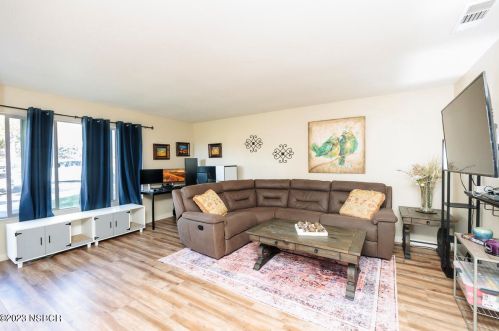 205 Rice Ranch Rd, Santa Maria, CA 93455-5557