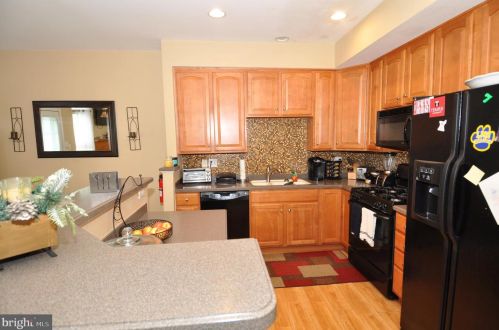 12 Rosemary Dr, Lumberton Township, NJ 08048-4270