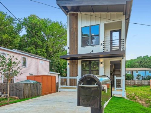 402 Elm St, Atlanta, GA 30314-3802