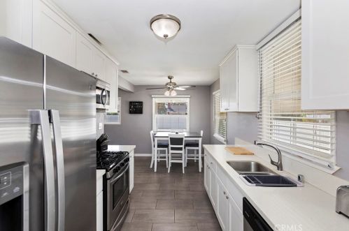 5386 Granada Ave, Riverside CA  92504-2114 exterior