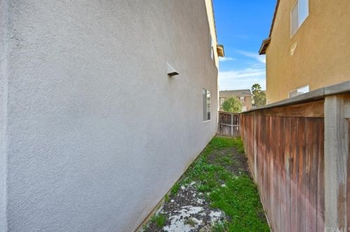 12372 Brianwood Dr, Riverside CA 92503-6754 exterior