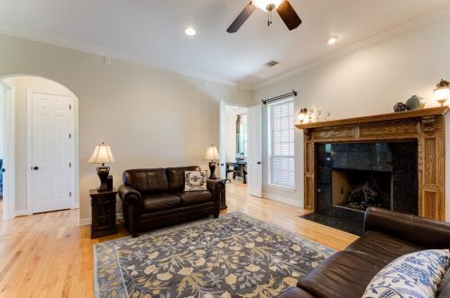 4402 Convento Dr, Richmond TX 77406-2470 exterior