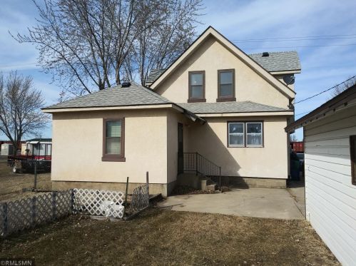 1434 Breckenridge Ave, Saint Cloud, MN 56303-3968