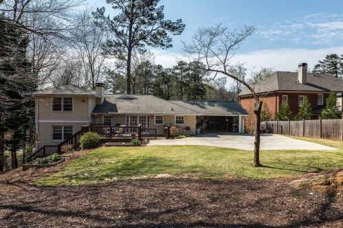 490 Highbrook Dr, Atlanta GA  30342-2317 exterior