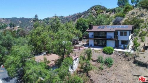 1572 Gunnison Trl, Topanga, CA 90290-3911