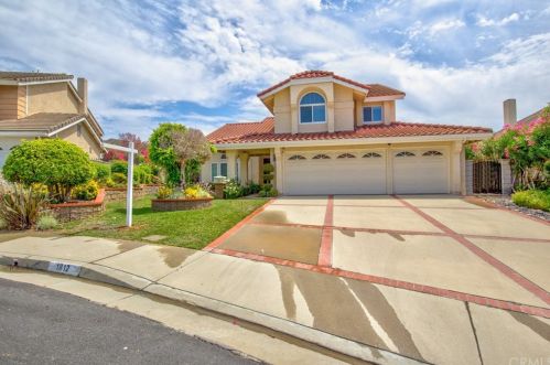 1812 Copper Valley Ln, Walnut, CA 91789-1379