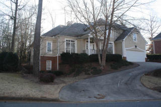6151 Water Lilly Dr, Alpharetta, GA 30005-6919
