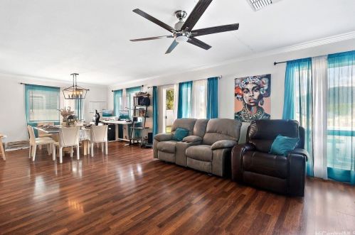 87-2213 Pakeke St, Nanakuli, HI 96792-3447