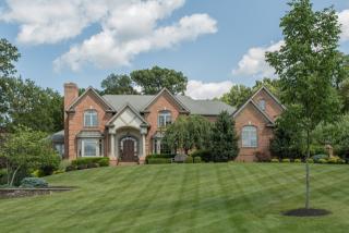 17 Raspberry Trl, Warren, NJ 07059-7053