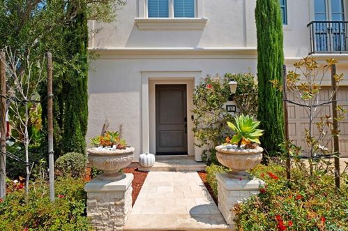 57 Crestwick, Irvine CA  92620-7306 exterior