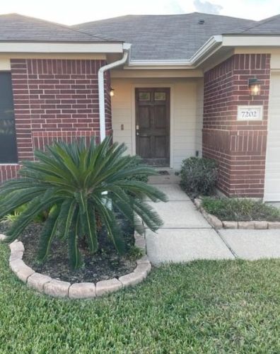 7202 Roundrock Park Ln, Richmond TX  77407-1581 exterior