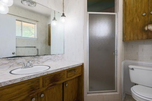 4609 Arapahoe Trl, Austin TX  78745-1510 exterior