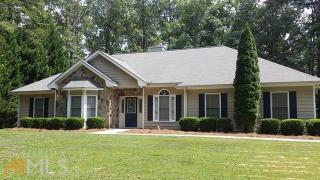 267 Stone View Dr, Hoschton, GA 30548-3048